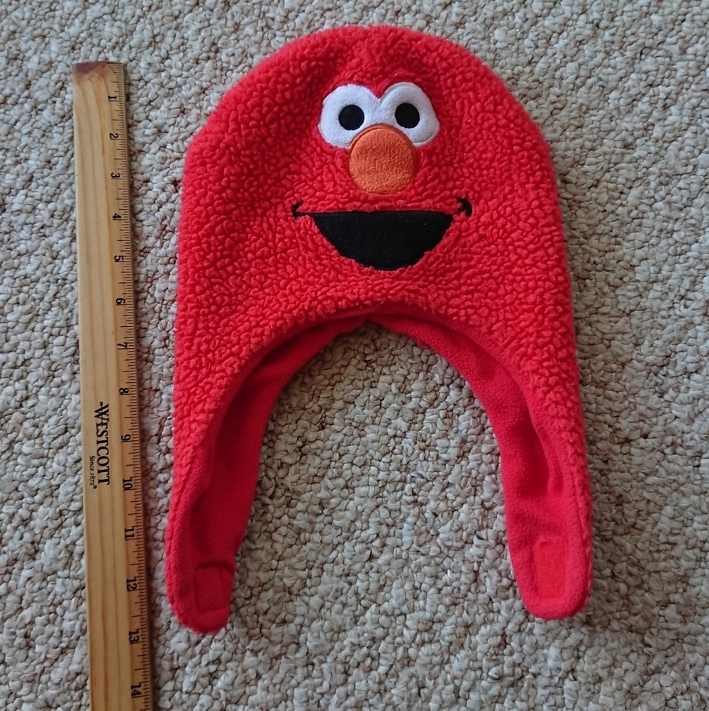 Red Sesame Street Elmo toddler winter hat size 2T-5T - Picture 8 of 8